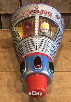 RARE Vintage Modern Toys Japan CAPSULE 7 Tin Space Ship Battery Toy WORKING