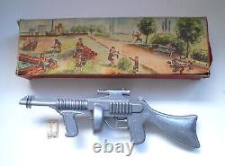 RARE Vintage PW COMMANDO SPACE RAY GUN RIFLE w Box West Germany 1950's