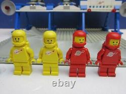 RARE lego 6930 vintage CLASSIC SPACE SUPPLY STATION BASE SHIP set COMPLETE 2769