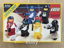 Rare B/N Lego 6703 Space Mini Figure Set from 1988. Boxed. Unopened