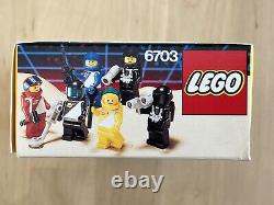 Rare B/N Lego 6703 Space Mini Figure Set from 1988. Boxed. Unopened