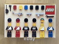 Rare B/N Lego 6703 Space Mini Figure Set from 1988. Boxed. Unopened