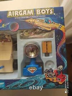 Rare Vintage Airgam Boys Space Series Miss Astronaut Radar Set Pyroplast Toys Gr