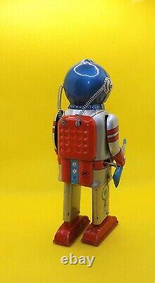 Rare Vintage Deep Sea Diver Robot Windup Toy Inter-planet Astronaut Space Capt