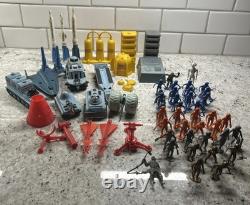 Rare Vintage Marx Moon Base #4652 In Box & Some Accessories +Bonus Parts READ