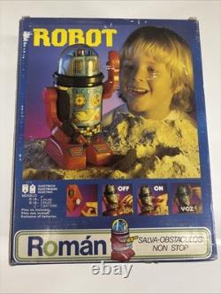 Rare Vintage ROBOT Lights Up Spain BatteryOperated Action Space Sci-fi 80s T2