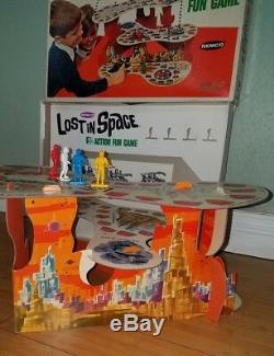 Rare Vintage Remco 1966 Lost In Space 3d Action Fun Board Game