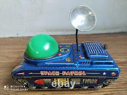 Rare vintage battery powered SPACE PATROL tin Space toy of 60's made in Japan