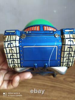 Rare vintage battery powered SPACE PATROL tin Space toy of 60's made in Japan