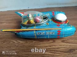 Rare vintage battery powered SPACE SCOUT tin Space toy of 60's made in Japan