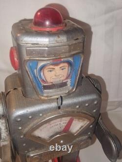 Robot Japan Space Tin Toy Vintage Working