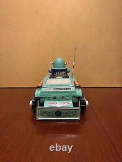 SPACE TANK (Chinese) near mint with antennae, gyro action