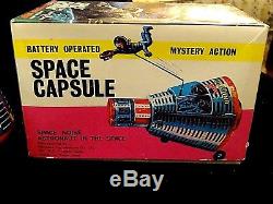 Space Capsule U. S. A. Mystery action tin battery operated toy & Box Japan vintage