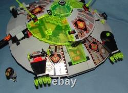 Space, Ufo, Alien Avenger Set No. 6975 Lego 1997 Used