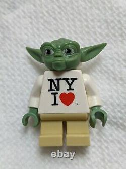 Star Wars Exclusive Yoda figure New York I Love Times Square 2013 No Reserve