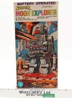 Super Moon Space Explorer 1970s HK Hong Kong Vintage Robot