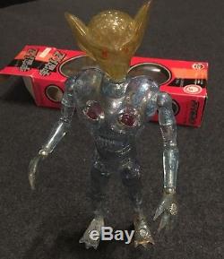 Takara Invader Henshin Cyborg Uchujin Z vintage Alien 8 Mego Scale Toy In Box