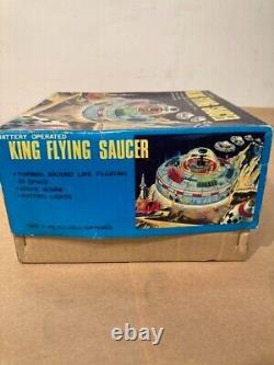 Tin Toy Yoshiya King Flying Saucer SPACE PATROL X-081 Jank vintage antique