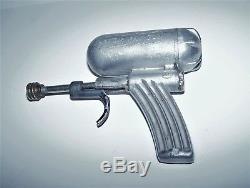 VINTAGE 1948 HILLER ATOM RAY GUN Space Pistol