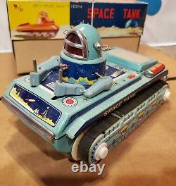 VINTAGE 1950'S BATTERY OP ROBBY ROBOT SPACE TANK TIN TOY WithBOX EARLY B/O CHINA