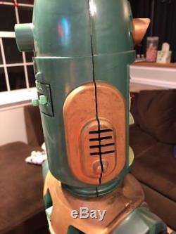 VINTAGE 1963 BIG LOO GIANT SPACE ROBOT by MARX