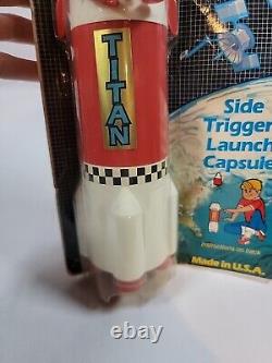 VINTAGE-1970's-PROCESSED PLASTIC CO. 14-APOLLO MOON ROCKET MOC Rare Titan