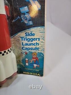 VINTAGE-1970's-PROCESSED PLASTIC CO. 14-APOLLO MOON ROCKET MOC Rare Titan