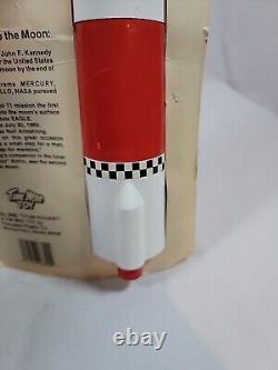 VINTAGE-1970's-PROCESSED PLASTIC CO. 14-APOLLO MOON ROCKET MOC Rare Titan