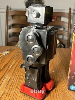 VINTAGE 1970s HK SPACE ROBOT SERIES HONG KONG ROBOT SUPER EXPLORER BOX CLEAN