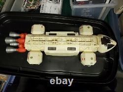 VINTAGE 1976 MATTEL SPACE 1999 EAGLE ONE 1 SPACE SHIP not complete