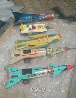 VINTAGE COSMOS TOY 70s SPACE SHIP BATTERY OPERATED LEMEZARY HUNGARY RARE RED