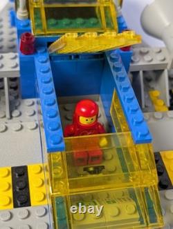 VINTAGE LEGO SPACE 497 GALAXY EXPLORER with Instructions Damaged Baseplate 90%+
