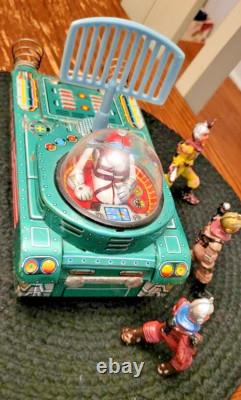 VINTAGE MODERN TOYS MASUDAYA TN tin SPACE TANK Japan and ajax archer spacemen