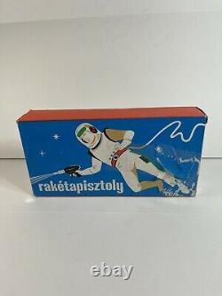 VINTAGE RAKETAPISZTOLY (Rocket Pistol) TIN TOY Space Ray Gun Complete In Box VGC