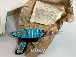 VINTAGE RAKETAPISZTOLY (Rocket Pistol) TIN TOY Space Ray Gun Complete In Box VGC