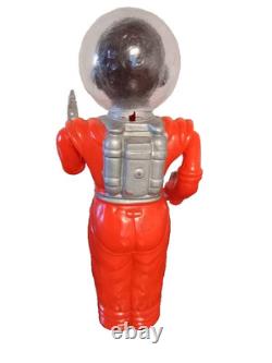 VINTAGE ROBOT IRWIN TOY Man From Mars Wind up 1952 SPACE TOY