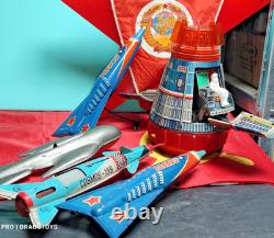 VINTAGE ROCKET START-1 SPACE FRICTION TOY 60s RISE UP LIFT SOVIET ERA USSR CCCP