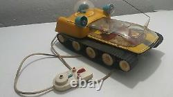 VINTAGE SPACE BASE TOY 70s EXPLORER MOON ROVER BATT. OPERATED USSR CCCP RUSSIA