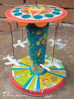 VINTAGE SPACE JET CAROUSEL WIND UP CLOCKWORK TOY 1960's AGATEX ROMANIA LEI WORKS