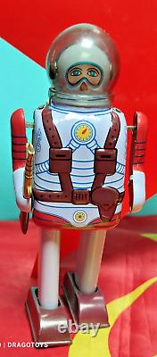 VINTAGE SPACE ROBOT WITH HAT MACHINE GEAR TOY WIND UP HORIKAWA 60s JAPAN PARTS