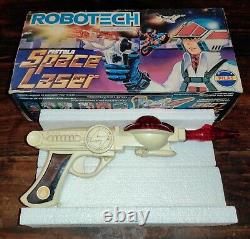 VINTAGE ULTRA RARE ROBOTECH SPACE LASER GUN TOY With SOUND ARGENTINA HARMONY GOLD