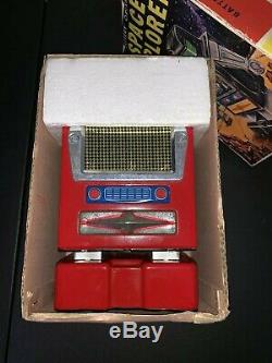 VINTAGE Yonezawa Red Space Explorer Robot Tin Battery Op Space Toy In Box 1967