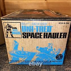 VTG 1968 Mattel MAJOR MATT MASON Uni Tred Space Hauler & Box Man In Space Mattel