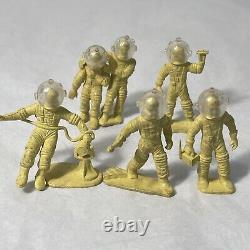 VTG 6 Tom Corbett Space Academy Figures Yellow Spacemen with Original Helmets