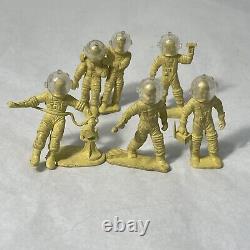 VTG 6 Tom Corbett Space Academy Figures Yellow Spacemen with Original Helmets