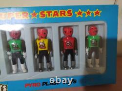 VTG AIRGAM BOYS SPACE SET RED ALIEN No. D50 PYROPLAST TOYS NEW IN BOX