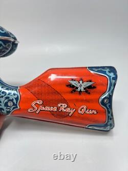 VTG KO Yoshiya Japan Space Ray Gun Tin Toy Double Barrel Pom Pom Action Friction