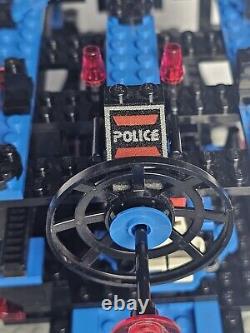 VTG LEGO Space Police I 6955 Space Lock-Up Isolation x3 Minifigs No Instructions