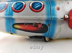 VTG ROCKET SHIP (477 ME 777) Red China Universe Televiboat Rare find