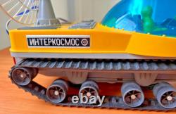 VTG Russian Soviet TOY SPACE SHIP BATTERY TRUCK LUNOKHOD LUNNIK CAR MOON WALKER